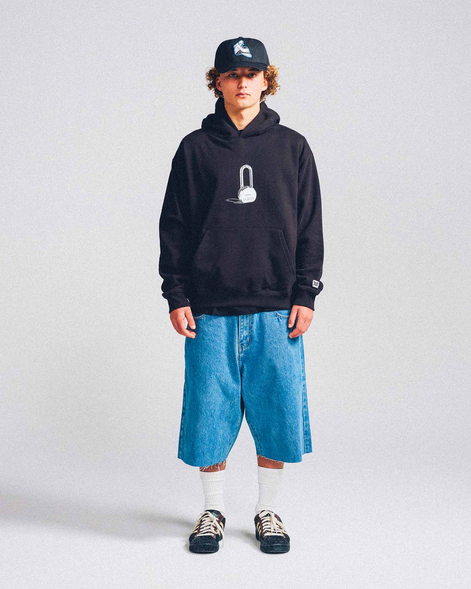 Billie Hood - Bless Lock