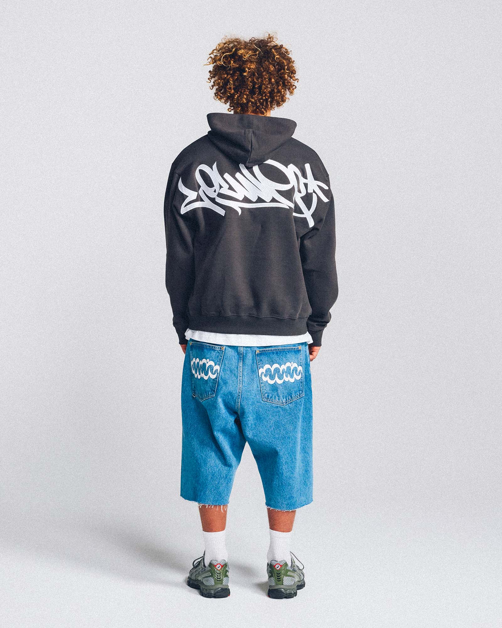 Billie Hood - Big Tag Script