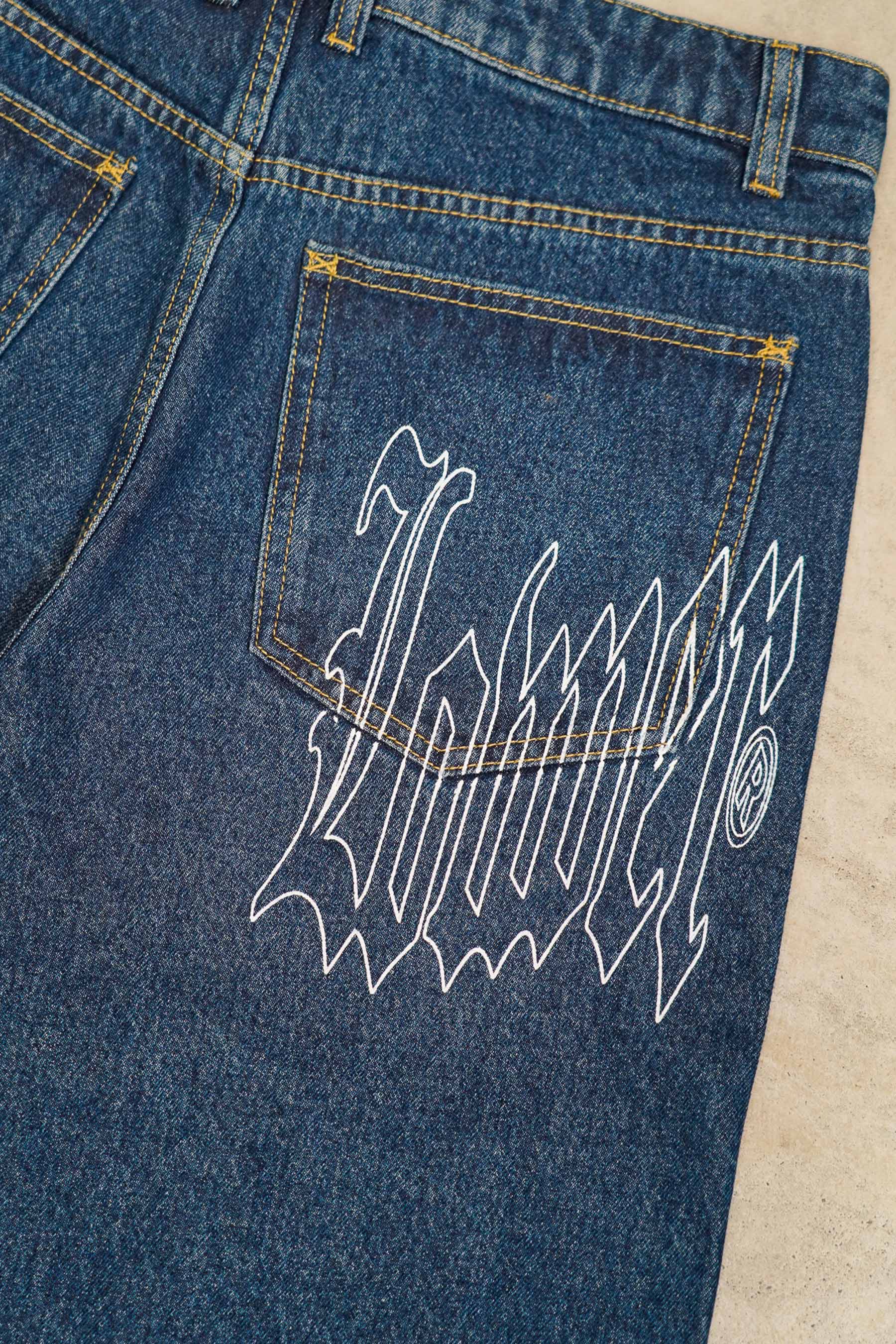 Baggy Denim Short - English Outline